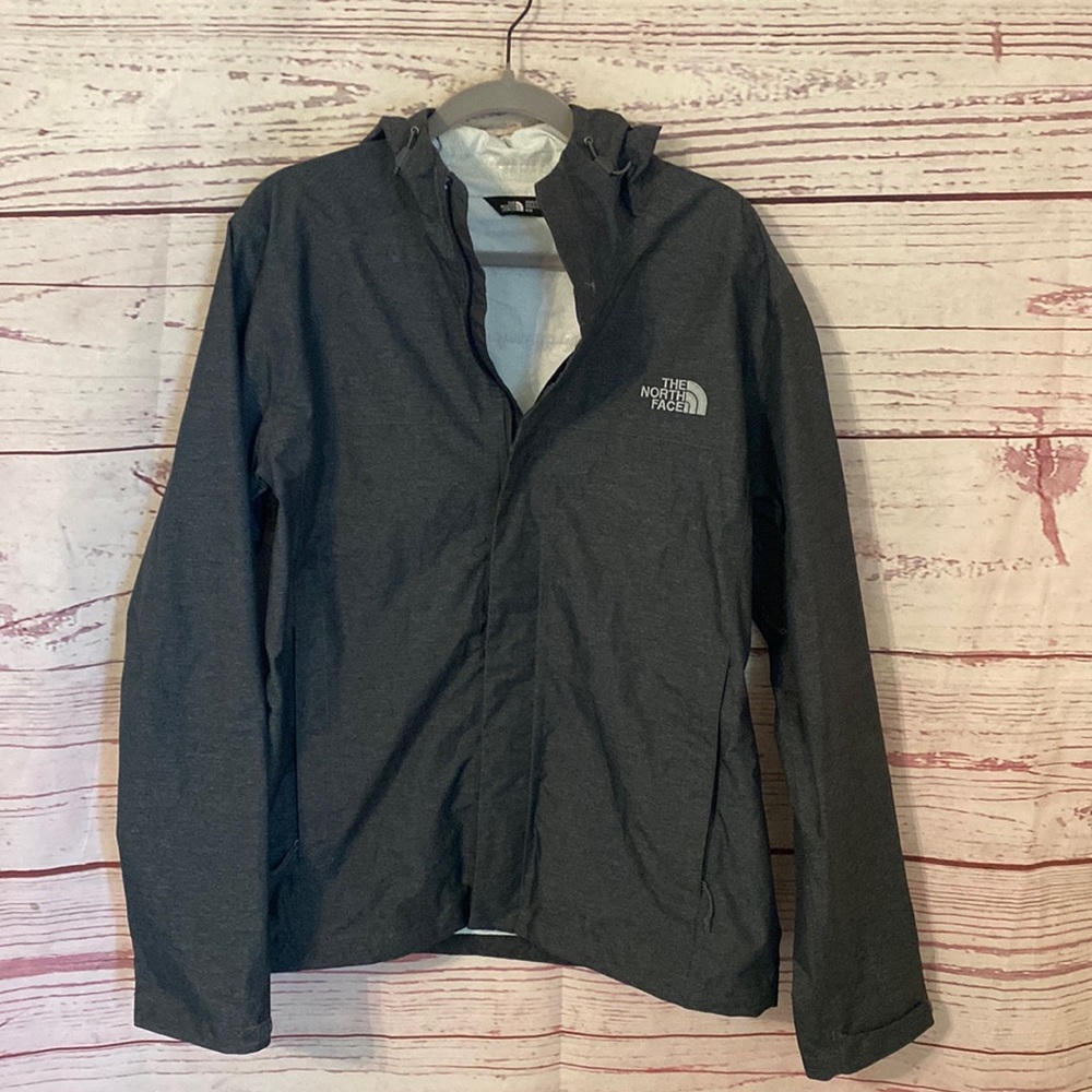 The North Face men’s hooded soft shell windbreaker